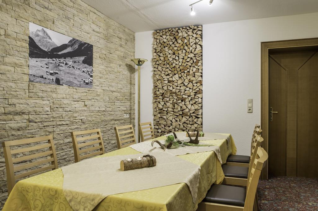 Apart Granada Ischgl Buitenkant foto